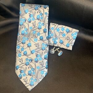 Floral Gray and Blue Tie Set-NWT-
